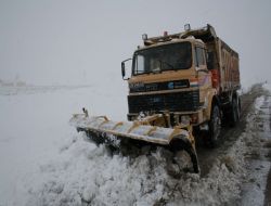 Karayollarında kar seferberliği